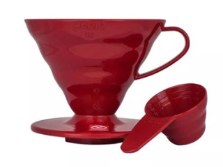 Hario - Plastikowy dripper V60-02 czerwony